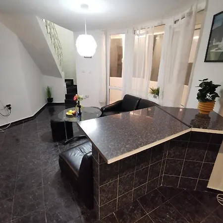 Maisonette In The Center Of Two Bedrooms Free Parking Varna